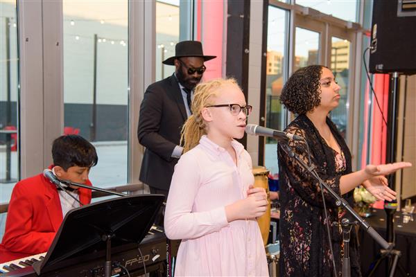 Student Ensemble performing with Dave Crenshaw
